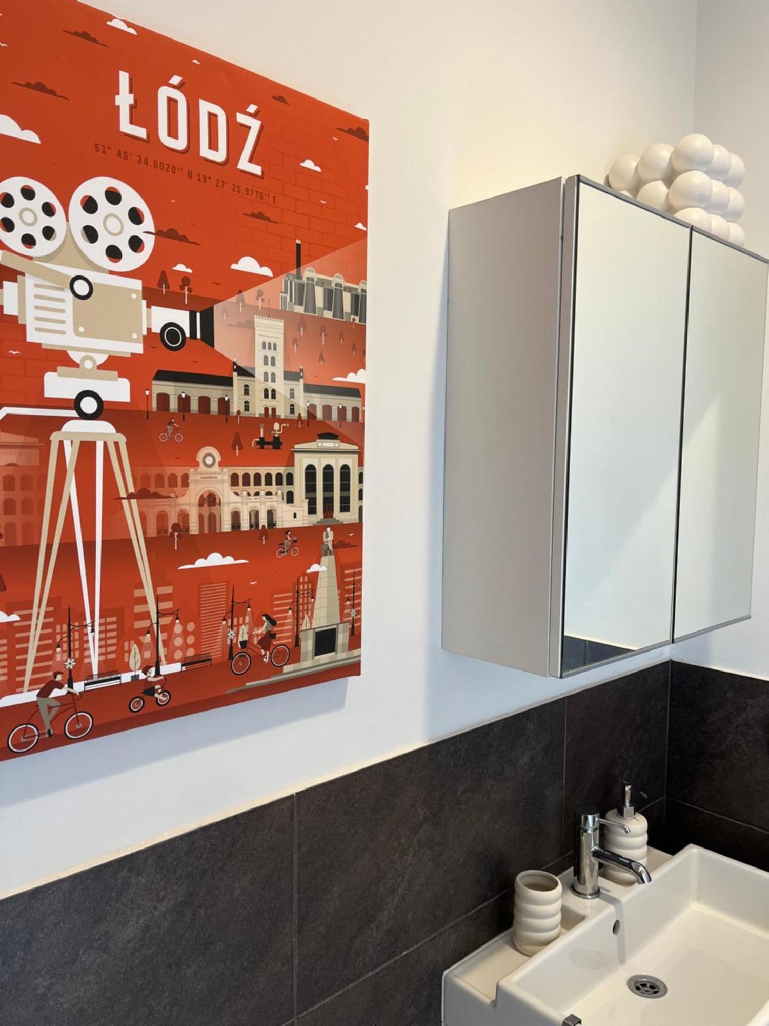 Apartament I Love Piotrkowska Z Wielkim Lustrem, Balkonem I Klimatyzacja วูดช์ ภายนอก รูปภาพ